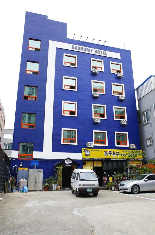 Ekonomy Hotel Mokpho Kültér fotó