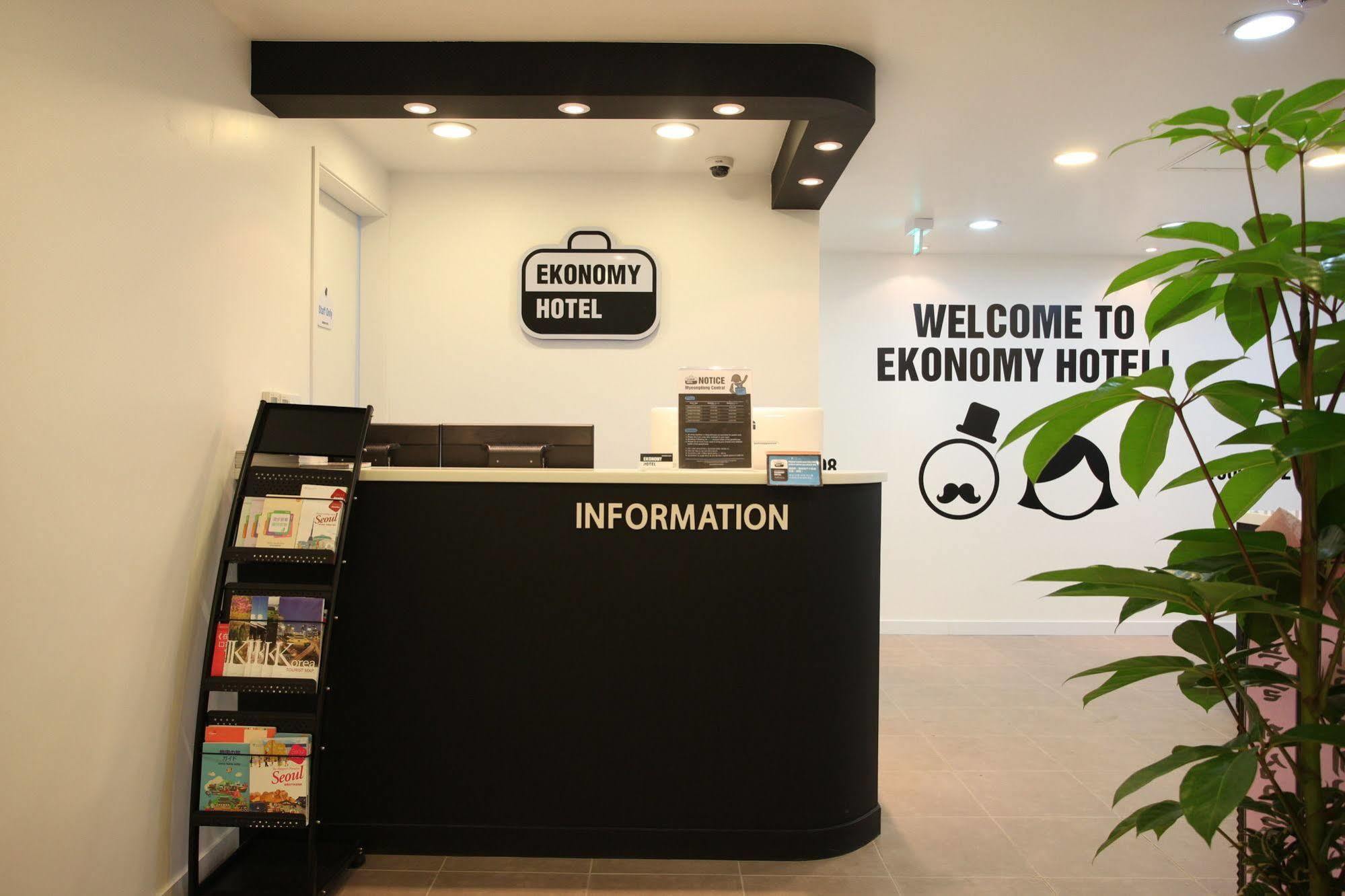 Ekonomy Hotel Mokpho Kültér fotó
